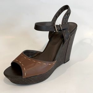 {Victor Alfaro} Color Blocked Stitch Wedge Sandals | Brown | Size 8